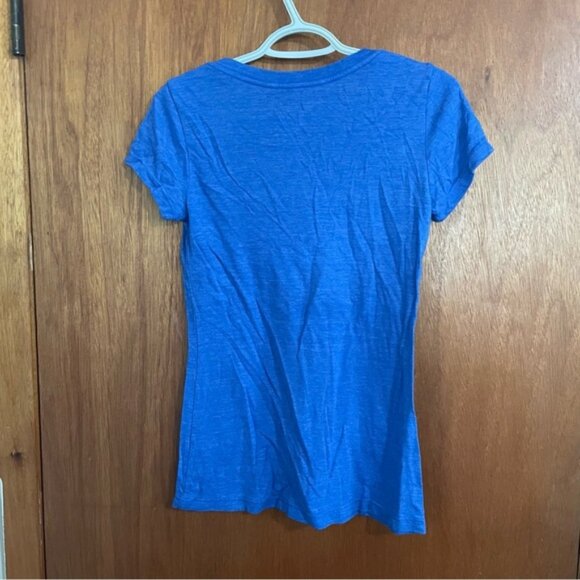 St. Louis blues Blue Fitted Short Sleeve Tee woman’s size‎ small - Picture 3 of 3